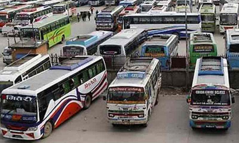 ضلعی انتظامیہ لاہور اور ٹرانسپورٹرز کی ملاقات میں کرایوں میں کمی پر اتفاق