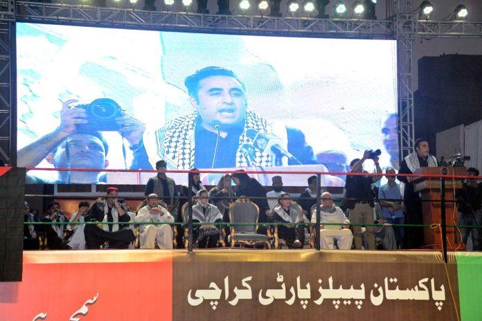 آئین بینظیر بھٹو کی قربانیوں کے نتیجے میں بحال ہوا تھا ، بلاول بھٹو زرداری