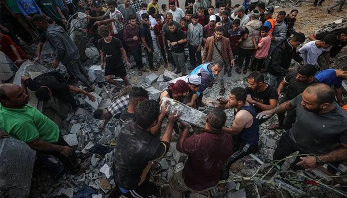 433 more Palestinians martyred in Israeli attack on Gaza refugee camp