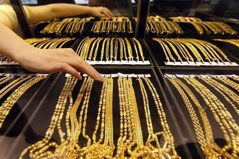 Gold rates up by Rs2,200 per tola in Pakistan