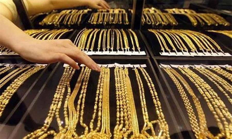 پاکستان میں سونے کی فی تولہ قیمت میں 2200 روپے کا اضافہ