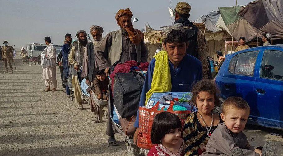 غیر قانونی افغانیوں کو ملک بدر کرنے کا سلسلہ جاری