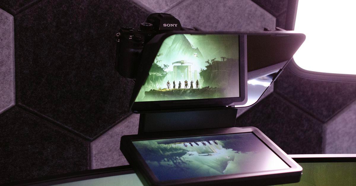 Elgato’s new $279.99 Prompter is an all-in-one teleprompter and extra monitor