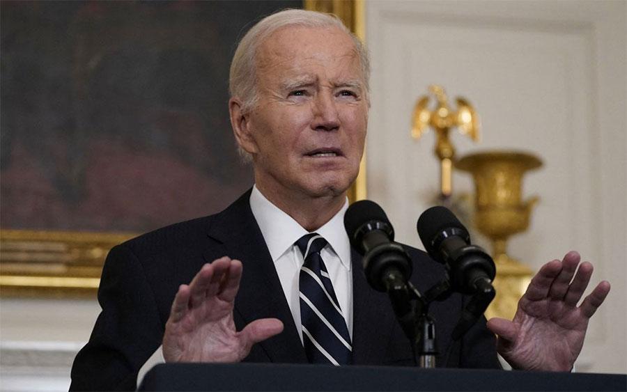 جوبائیڈن کا حماس کے یرغمالیوں کی رہائی کے لیے لڑائی میں 'توقف' کا مطالبہ