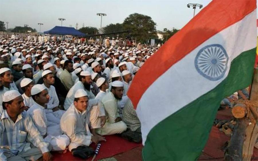 اترپردیش، ہندو انتہا پسندوں نے مسجد کے دروازے، دیواروں پر ”جئے شری رام “نعرہ لکھ دیا