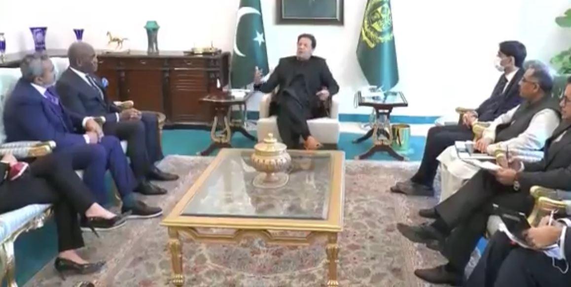 Pakistan, US need deep engagement to secure Afghanistan economically: PM Imran