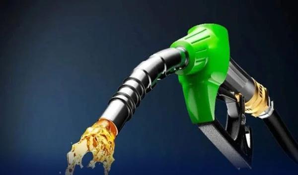 Petrol price likely to fall by Rs10 per liter