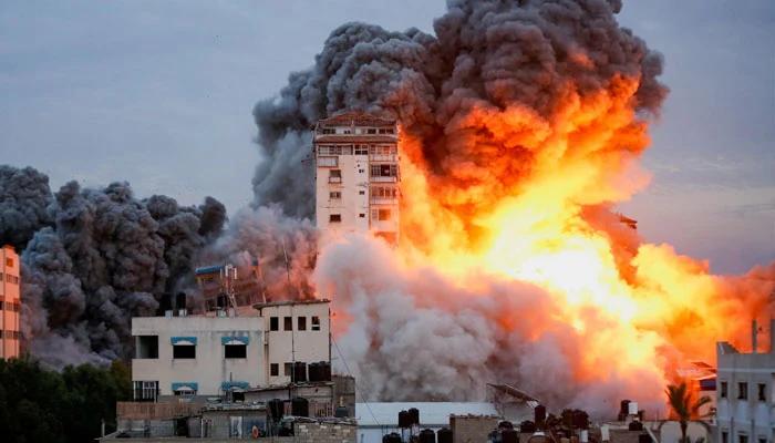 Israeli aggression in Gaza continues, number of martyrs exceeds 11,240