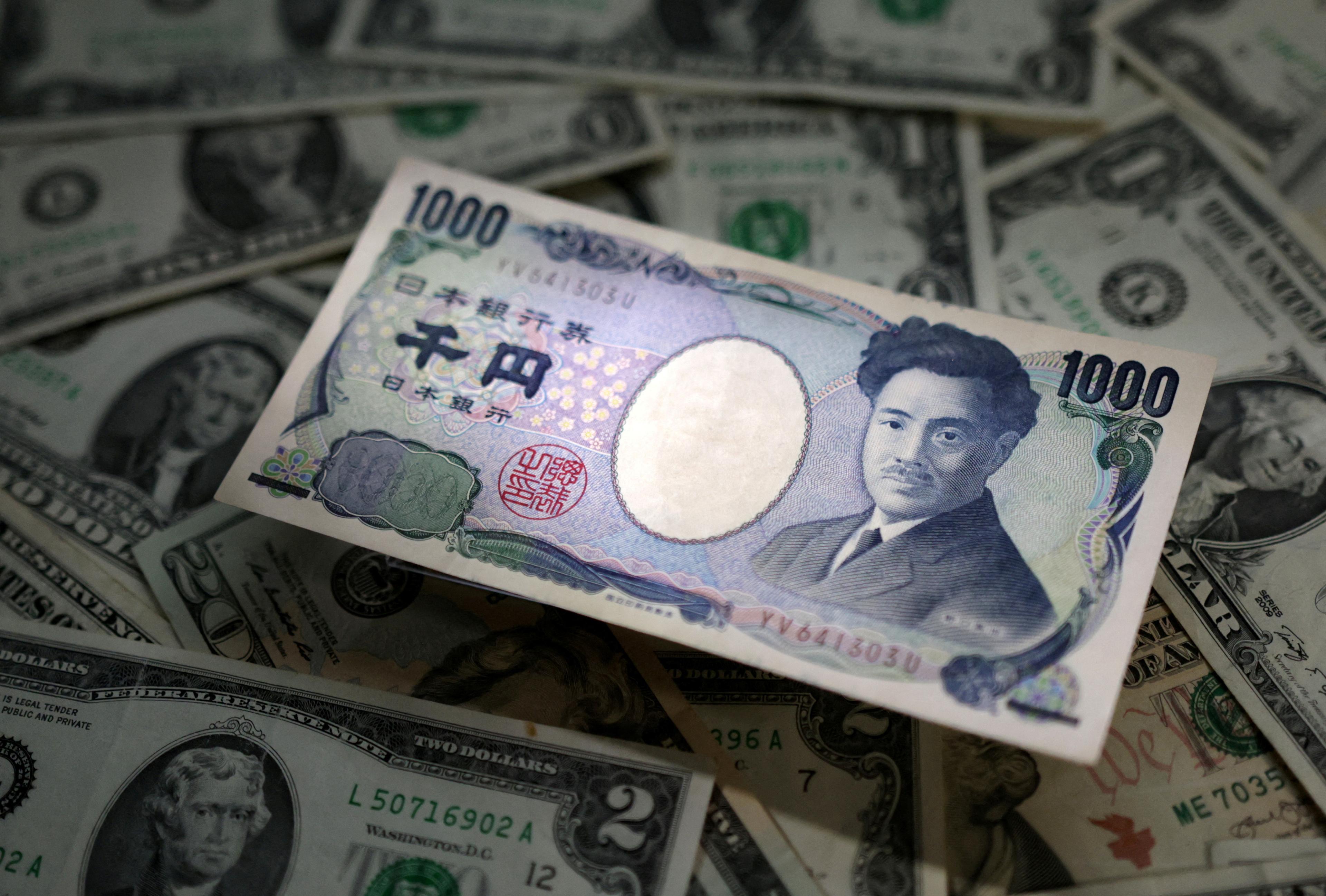 Japanese yen jumps against dollar