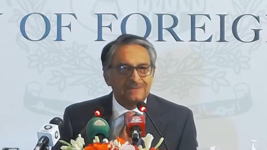 FM Jilani congratulates David Cameron over becoming UK’s foreign secretary