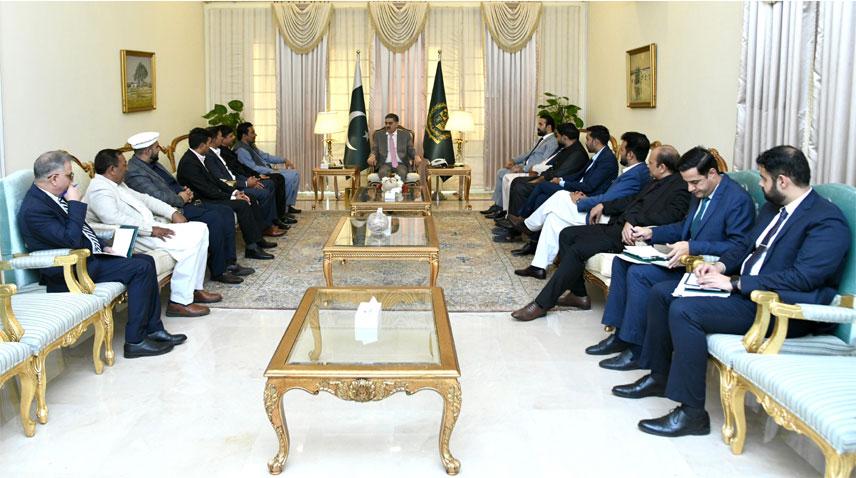 Caretaker PM urges overseas community to invest in Pakistan