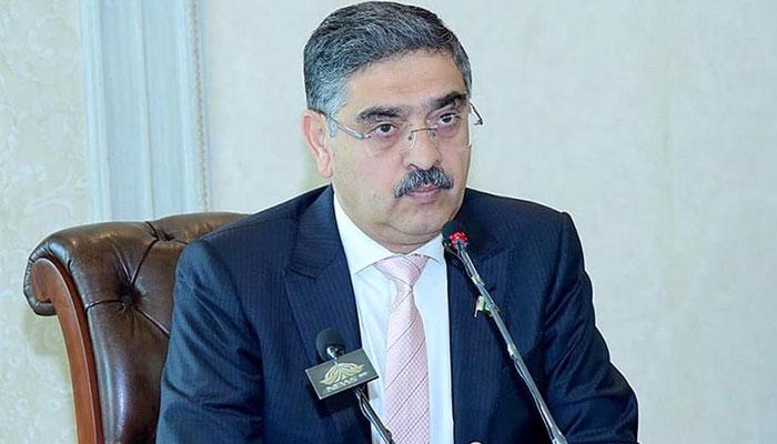 پاکستان کو  چیلنجزسے نمٹنے کےلئے بیرونی تحفظ پر انحصار نہیں کرنا چاہئے،انوارلحق کاکڑ