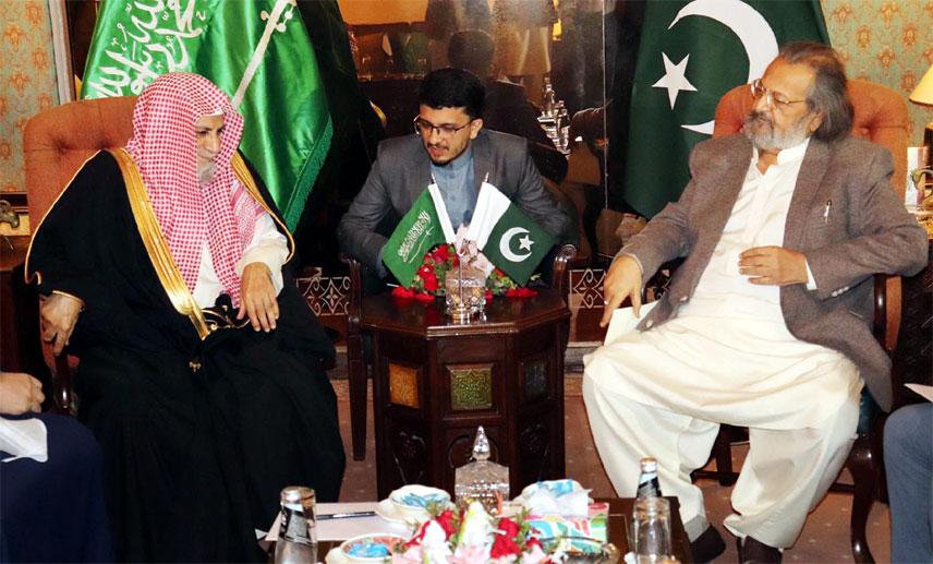 Education Minister, Imam-e-Kaaba discuss Pak-Saudi educational collaboration