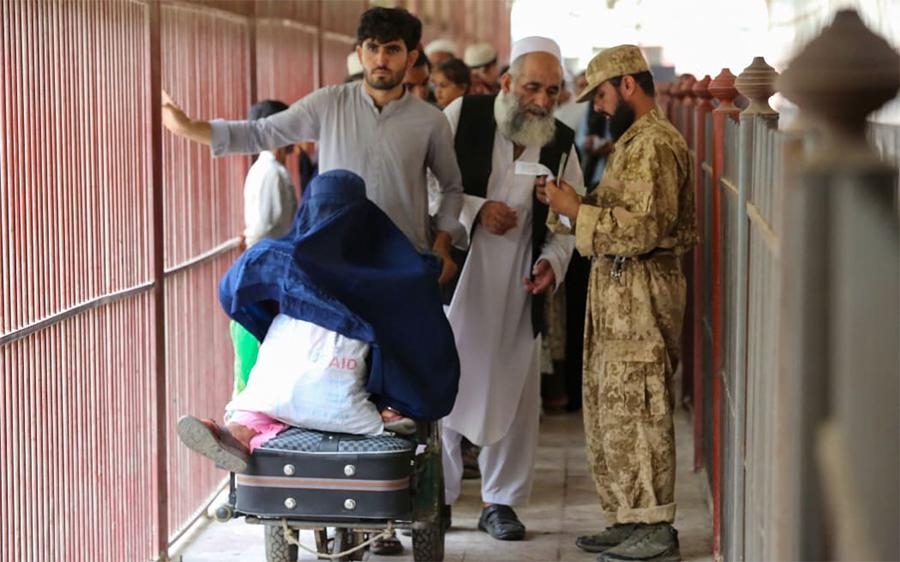 افغانوں کی واپسی کے بعد غیر قانونی مقیموں کی واپسی کا سلسلہ جاری ہے