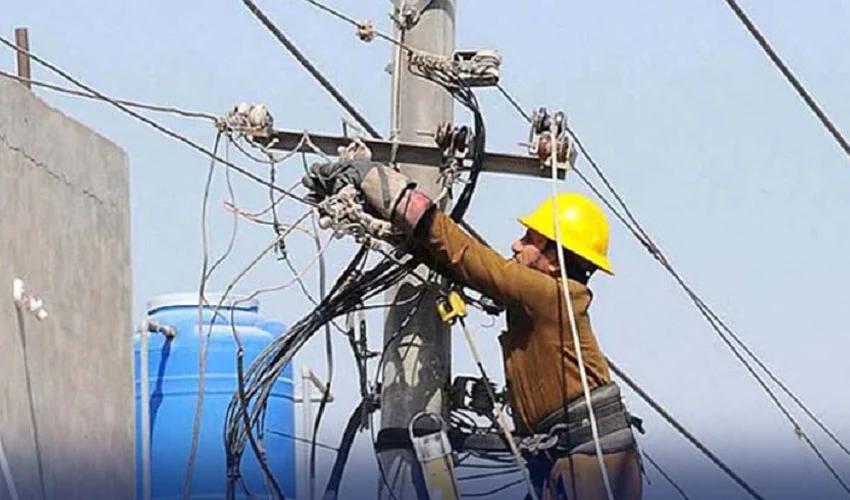 142 arrested during power theft operation in South Punjab