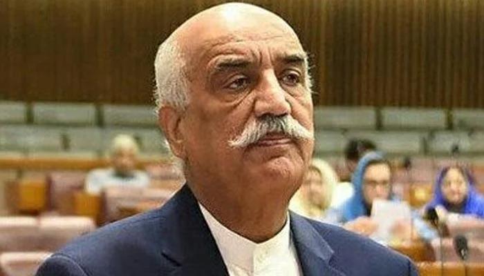 پی پی رہنما خورشید شاہ کی نواز شریف پر کڑی تنقید