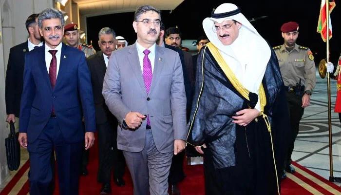 Caretaker PM arrives in Kuwait on two-day visit