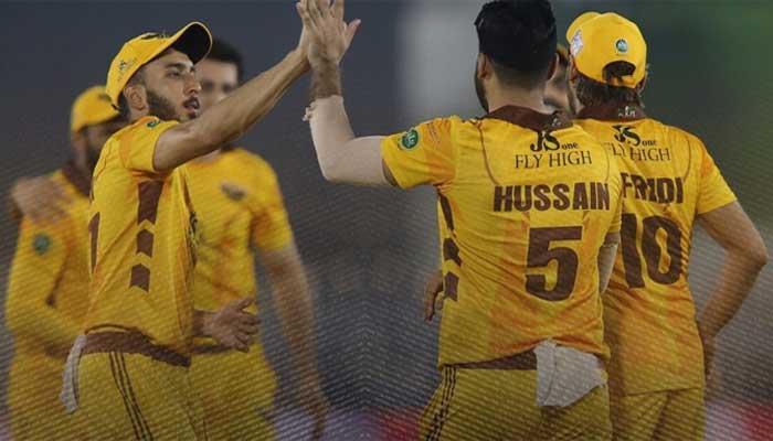 کشمیر پریمیئر لیگ کے فائنل میں راولا کوٹ ہاکس نے مظفر آباد ٹائیگرز کو شکست دے کر ٹائٹل اپنے نام کرلیا