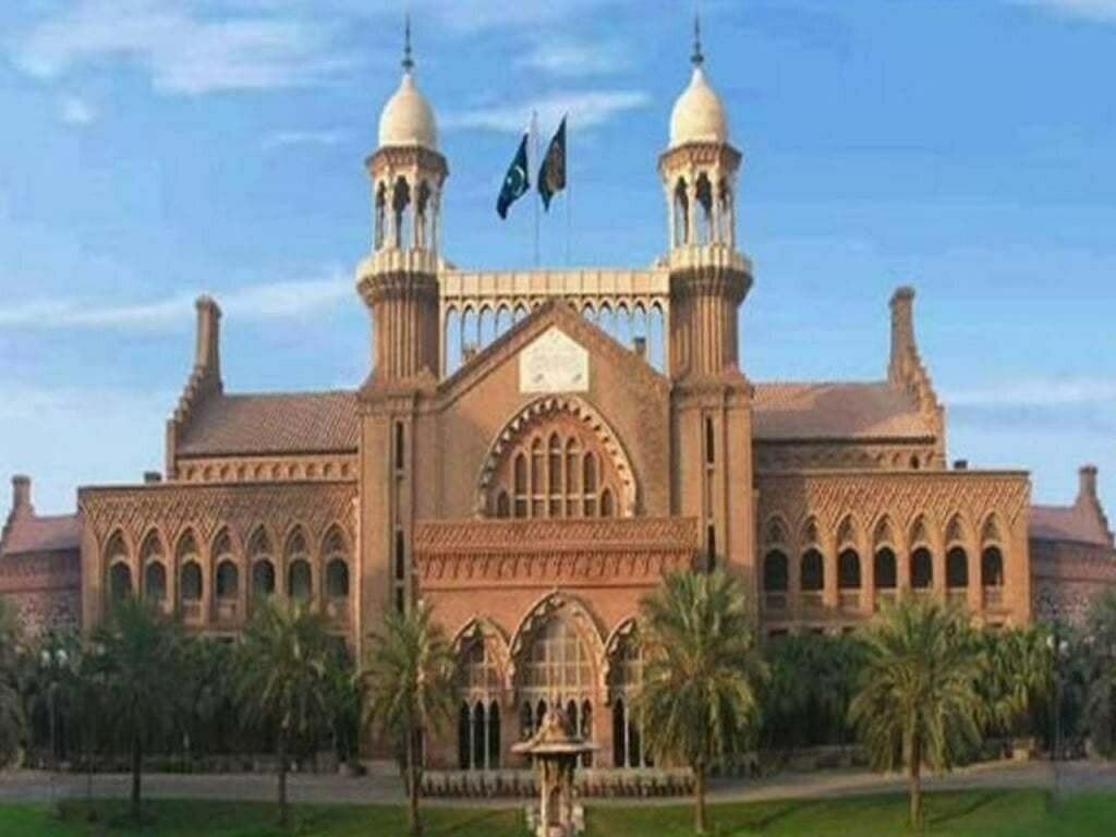 LHC bars police from harassing citizens for license