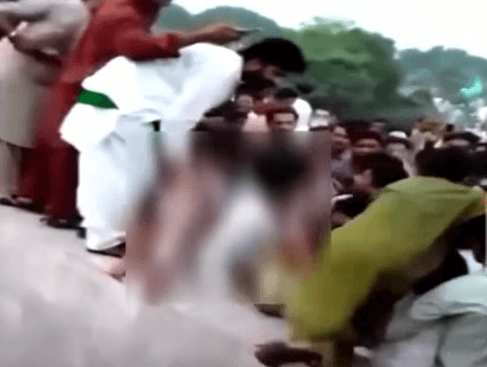 اقبال پارک میں ٹک ٹاکر لڑکی سے بد تمیزی،400 نامعلوم افراد کیخلاف مقدمہ درج