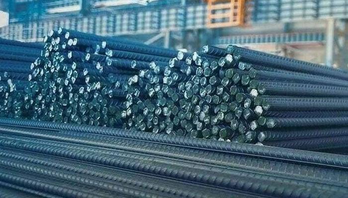 Steel price decreases significantly