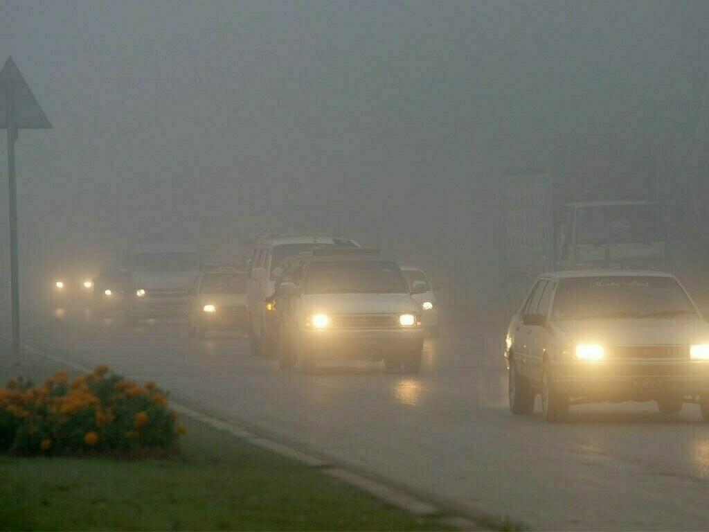 Fog, smog to persist in plain areas:PMD