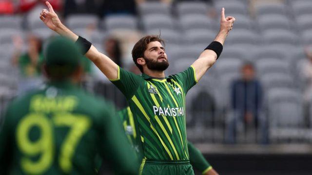 شاہین شاہ آفریدی کو پاکستانی ٹیسٹ ٹیم کا نائب کپتان مقررکر دیا گیا