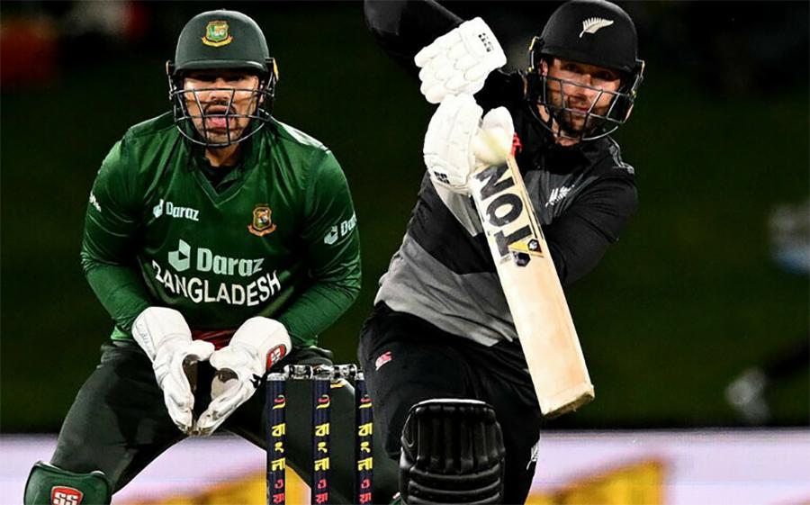 نیوزی لینڈ اور بنگلہ دیش کی کرکٹ ٹیموں کے درمیان پہلا ون ڈے میچ (کل) اتوار کو ڈونیڈن میں کھیلا جائے گا