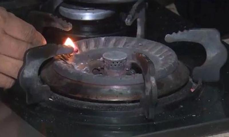 ملک بھر میں گیس کا بحران شدت اختیار کرگیا ،عوام بلبلا اٹھے