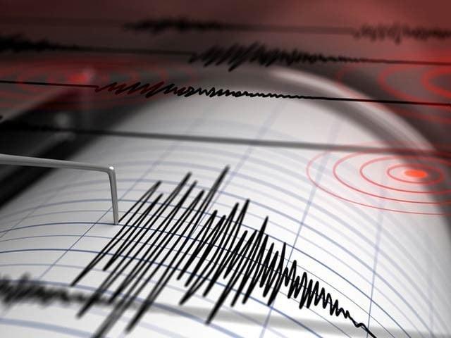 اسلام آباد اور اس کے گردونواح میں  5.8 شدت کا  زلزلہ