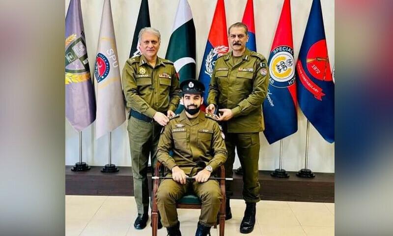 قومی کرکٹ ٹیم کے آل راؤنڈر شاداب خان پنجاب پولیس  کے برینڈ ایمبیسیڈر مقرر
