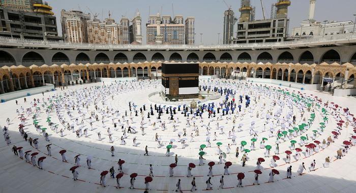 Saudi Arabia drops maximum age limit for Umrah pilgrims