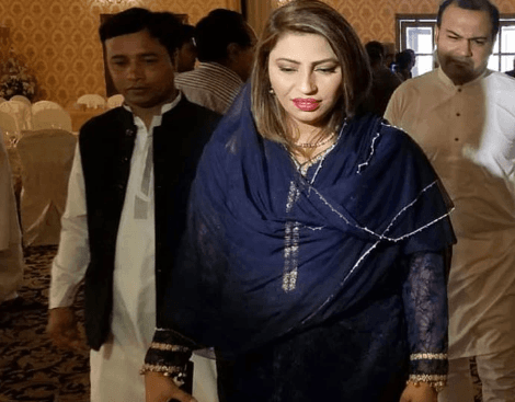 Nasrat Sehar Abbasi announces to quit politics