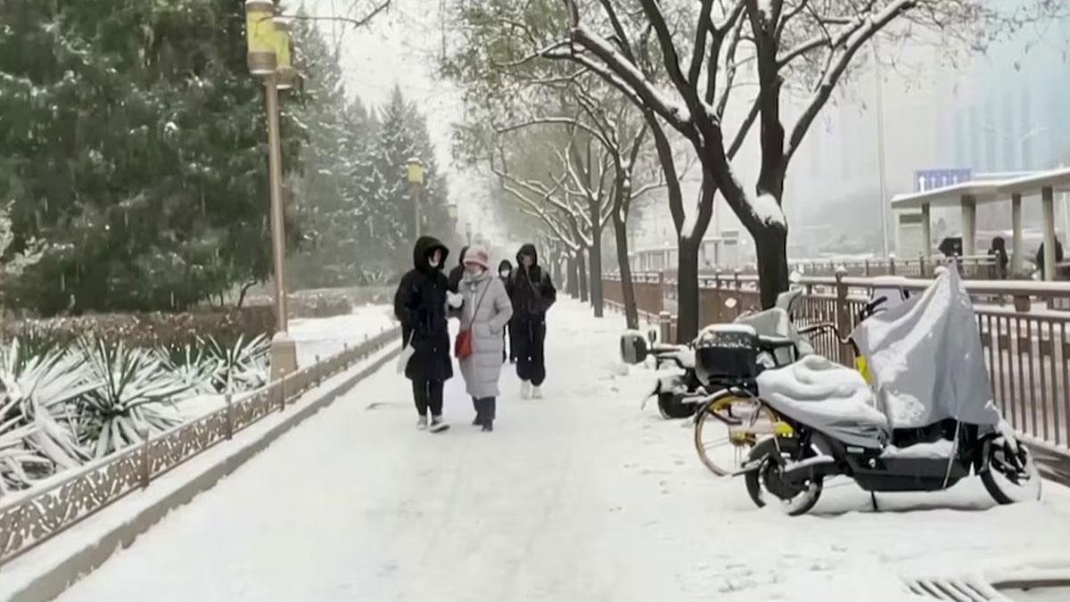 Beijing breaks 72-year cold record