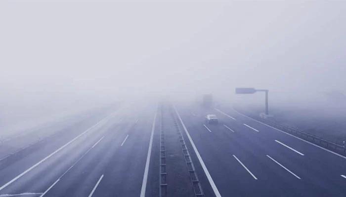 Fog: Motorways closed in Punjab due to reduced visibility