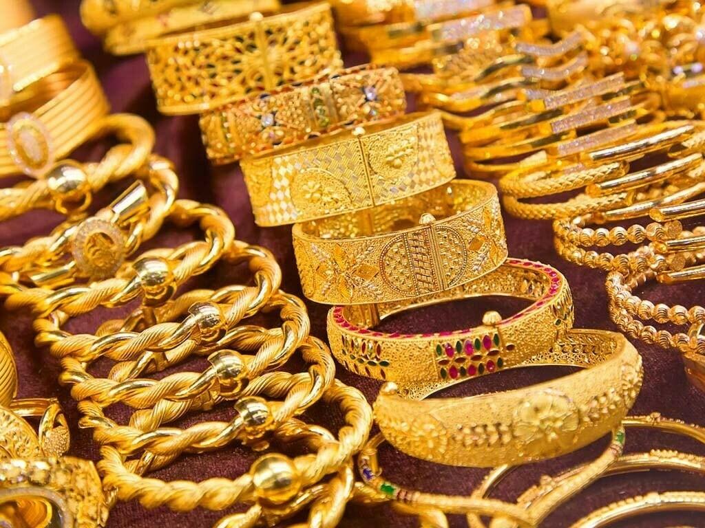 ملک میں سونے کی قیمت میں کمی ریکارڈ