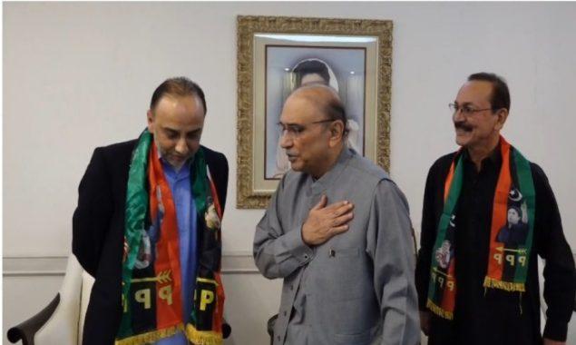 ایم کیو ایم کے سینئر رہنما کی پیپلز پارٹی میں شمولیت