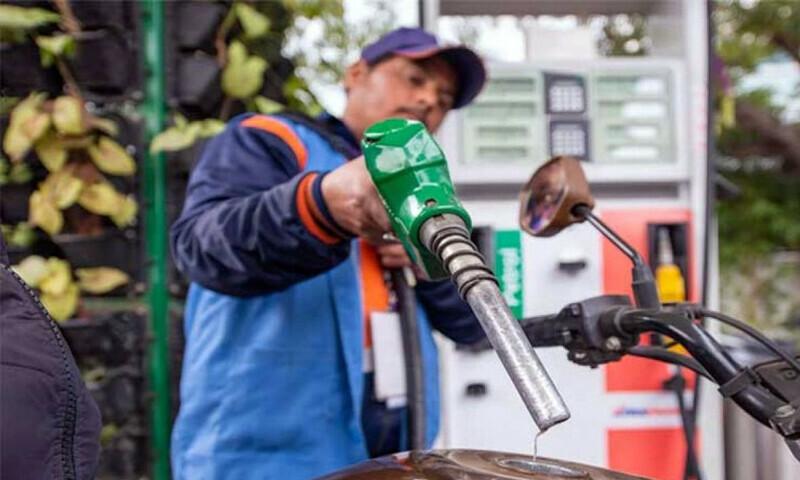 Consumption of petroleum products in Pakistan falls by 15%