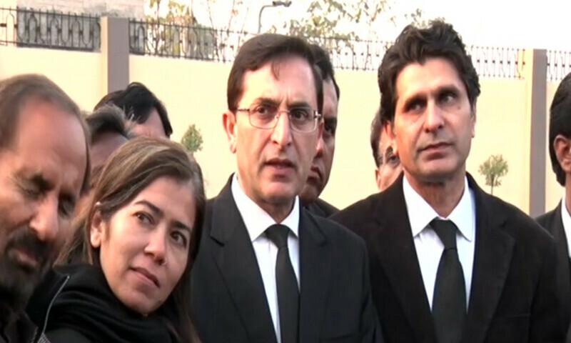انتخابی نشان، پی ٹی آئی کا کا پشاور ہائی کورٹ کے فیصلے کےخلاف سپریم کورٹ جانے کا فیصلہ