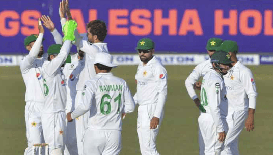 Green shirts on firm footing for victory against Bangladesh in first test match