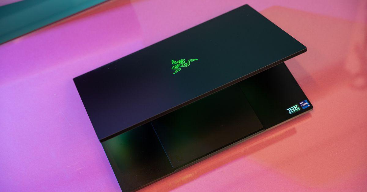 Razer updates Blade 16 and 18 with new displays