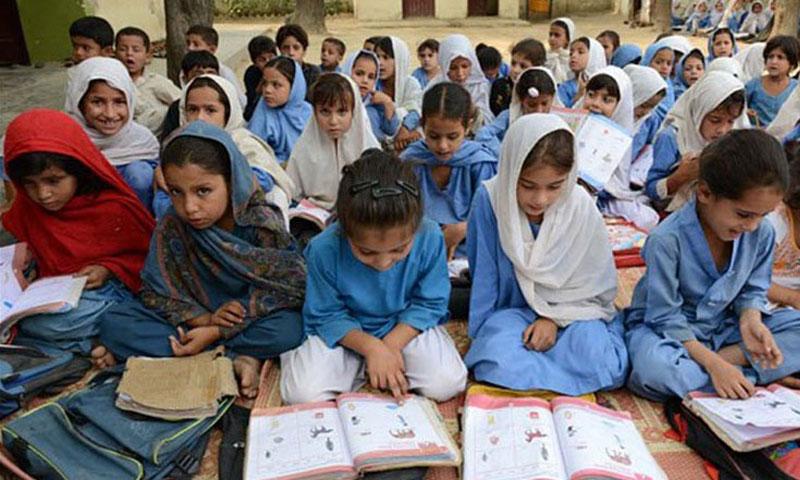خیبرپختونخوا میں سکو ل چھٹیوں میں مزید اضافہ