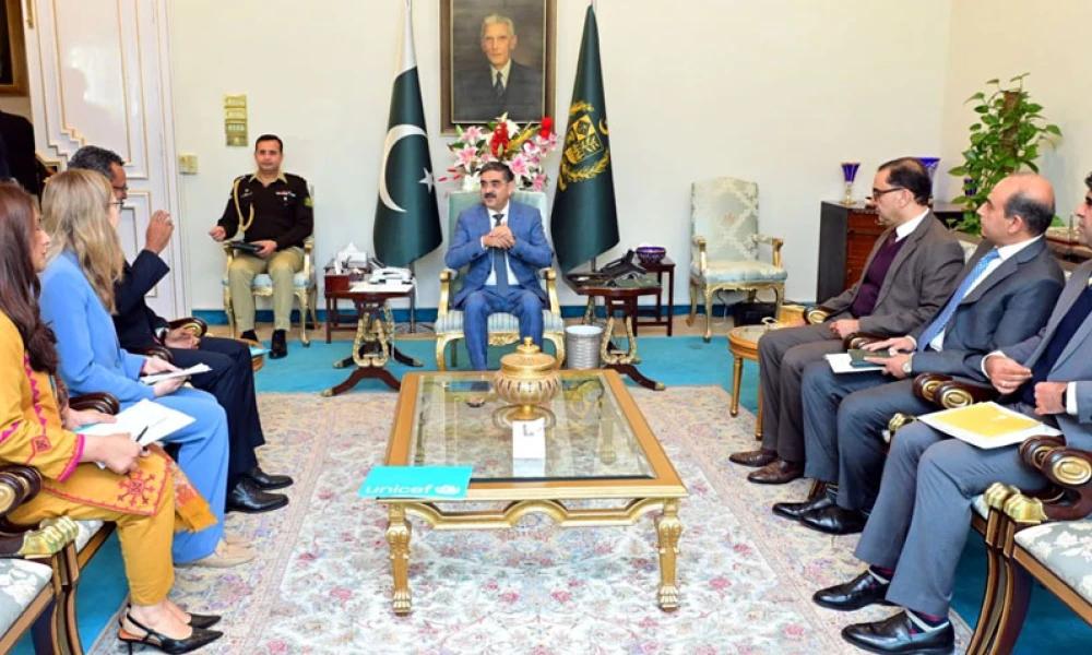 انوارلحق کا کڑ کا بچوں کیلئے یونیسیف کی نئی حکمت عملی کا مطالبہ