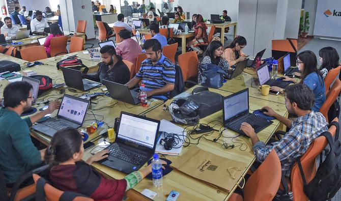 IT Ministry announces 10,000 co-working spaces for freelancers