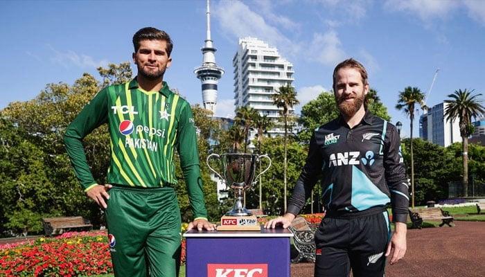 Pakistan wins toss, opts to bowl against NZ