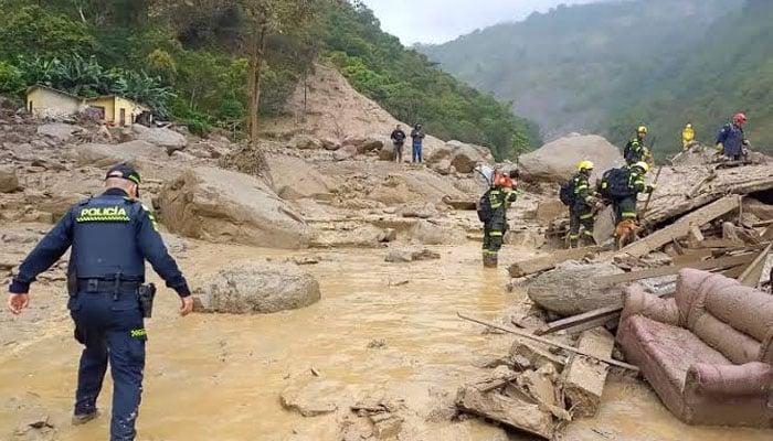 کولمبیا : لینڈ سلائیڈنگ  سے 18 افراد ہلاک،ایمر جنسی نافذ