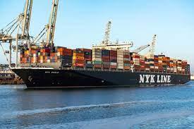 خطے میں کشیدگی ،جاپانی شپنگ کمپنی نے بحیرۂ احمر میں جہازوں کی آمدورفت معطل کر دی