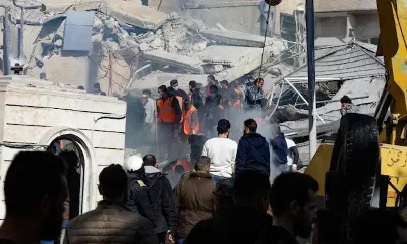 اسرائیلی فوج کا شام کے دارالحکومت دمشق میں فضائی حملہ، ایرانی کمانڈر سمیت 5افراد ہلاک