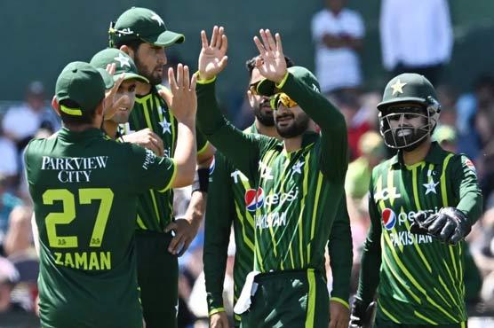 ٹی ٹوئنٹی سیریز، پاکستانی ٹیم وائٹ واش سے بچ گئی، آخری میچ میں کیویز کو 42 رنز سے شکست