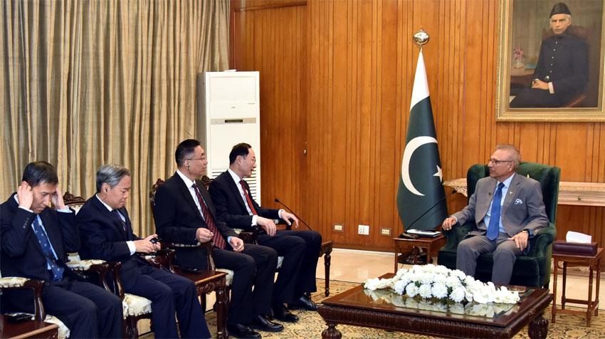 Pakistan fully committed to high-quality development of CPEC: President